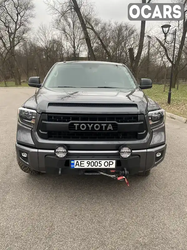 Пікап Toyota Tundra 2015 5.66 л. Автомат обл. Дніпропетровська, Кривий Ріг - Фото 1/16