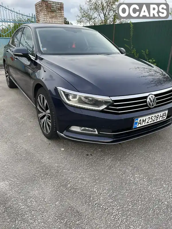 Седан Volkswagen Passat 2015 2 л. Автомат обл. Київська, Володарка - Фото 1/21