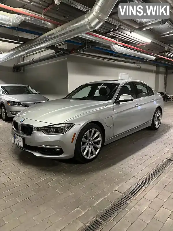 WBA8E1C58HK895140 BMW 3 Series 2016 Седан 2 л. Фото 5