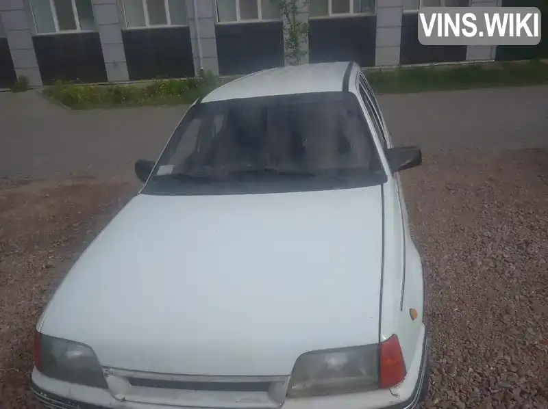 Універсал Opel Kadett 1990 1.4 л. Ручна / Механіка обл. Донецька, Краматорськ - Фото 1/3