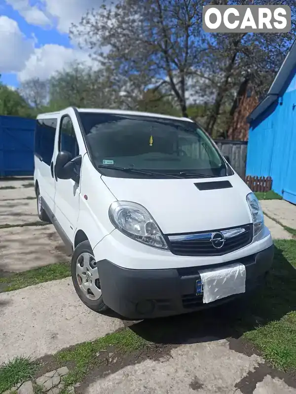 Мінівен Opel Vivaro 2010 2 л. Ручна / Механіка обл. Сумська, Охтирка - Фото 1/9