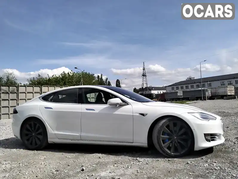 5YJSA1E24HF202052 Tesla Model S 2017 Ліфтбек  Фото 4