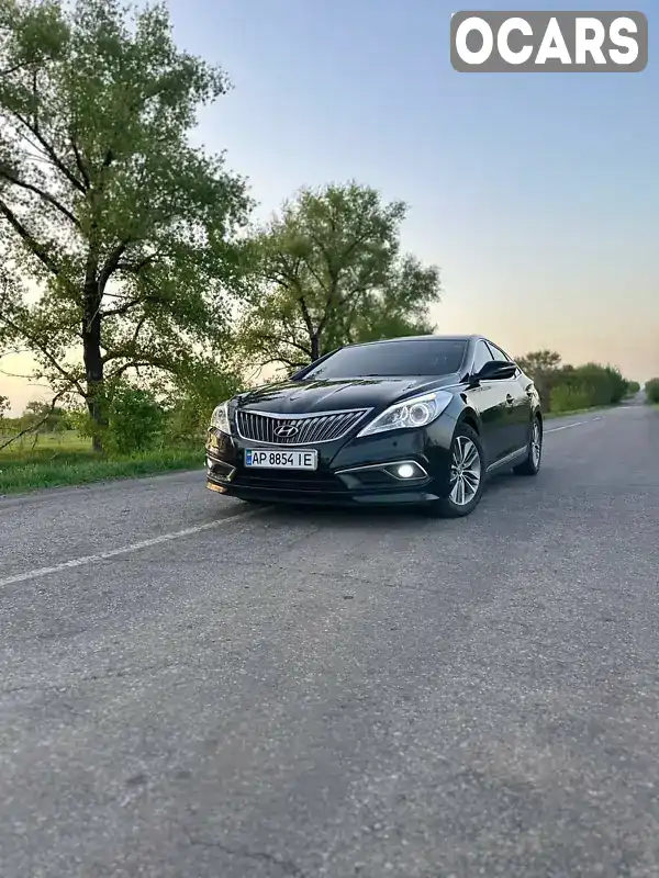 Седан Hyundai Grandeur 2015 3 л. Автомат обл. Запорожская, Запорожье - Фото 1/14