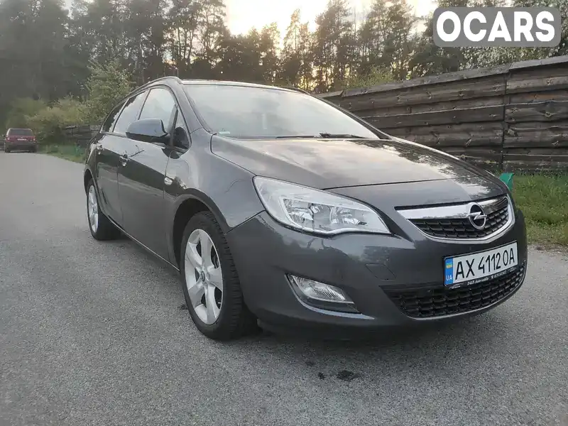 Універсал Opel Astra 2012 1.4 л. Ручна / Механіка обл. Київська, Петропавлівська Борщагівка - Фото 1/21