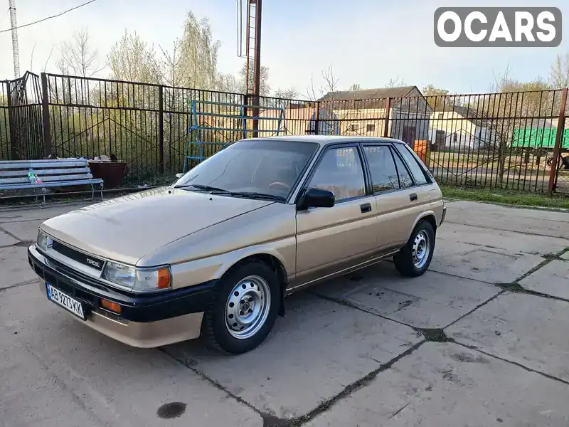 Хетчбек Toyota Corolla 1990 1.33 л. Автомат обл. Вінницька, Хмільник - Фото 1/16