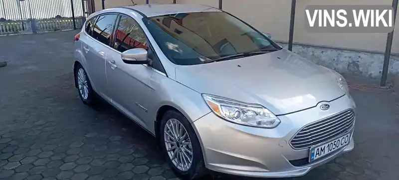 Хетчбек Ford Focus 2015 null_content л. Автомат обл. Житомирська, Звягель - Фото 1/21