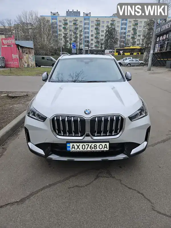 Позашляховик / Кросовер BMW X1 2023 2 л. Робот обл. Київська, Київ - Фото 1/8