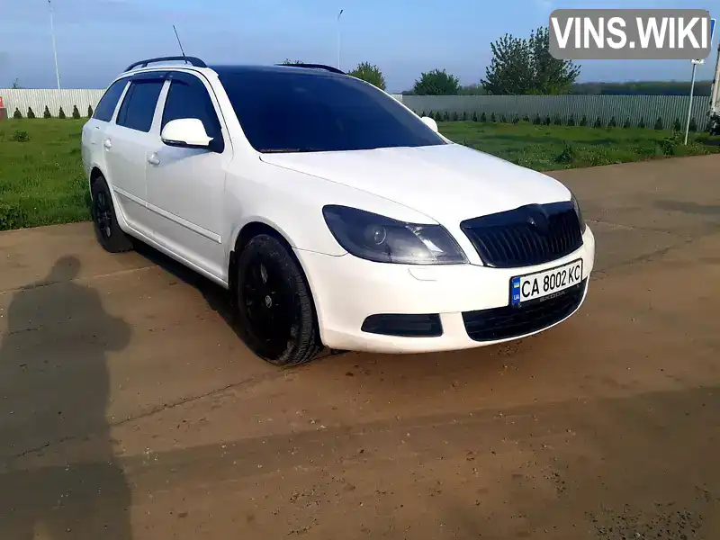 Універсал Skoda Octavia 2009 1.6 л. Автомат обл. Черкаська, Монастирище - Фото 1/15