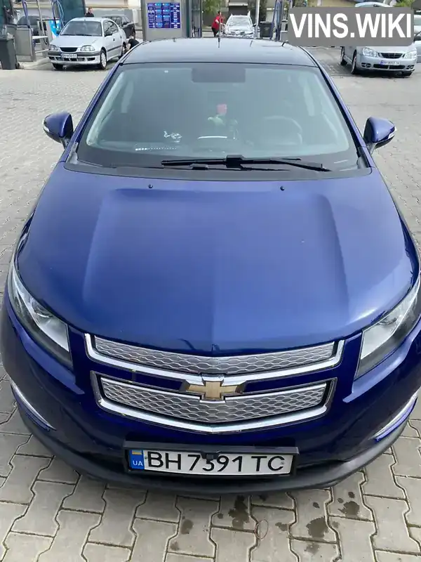 Хэтчбек Chevrolet Volt 2012 1.4 л. Вариатор обл. Одесская, Одесса - Фото 1/17