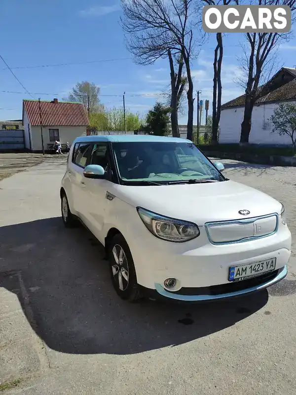 Позашляховик / Кросовер Kia Soul 2017 null_content л. Автомат обл. Житомирська, Житомир - Фото 1/21