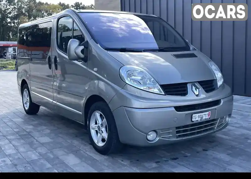 Мінівен Renault Trafic 2010 2.5 л. Ручна / Механіка обл. Вінницька, Жмеринка - Фото 1/21