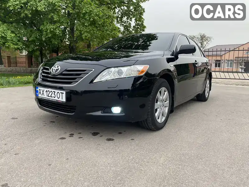 Седан Toyota Camry 2008 2.36 л. обл. Полтавська, Полтава - Фото 1/21