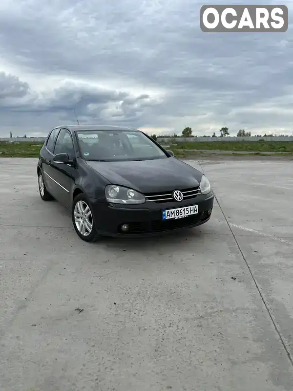 Хетчбек Volkswagen Golf 2008 1.4 л. Ручна / Механіка обл. Житомирська, Коростень - Фото 1/16