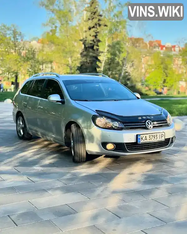 Універсал Volkswagen Golf 2010 1.6 л. Автомат обл. Полтавська, Полтава - Фото 1/6