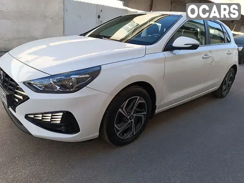 Хэтчбек Hyundai i30 2020 1.5 л. Автомат обл. Киевская, Киев - Фото 1/14