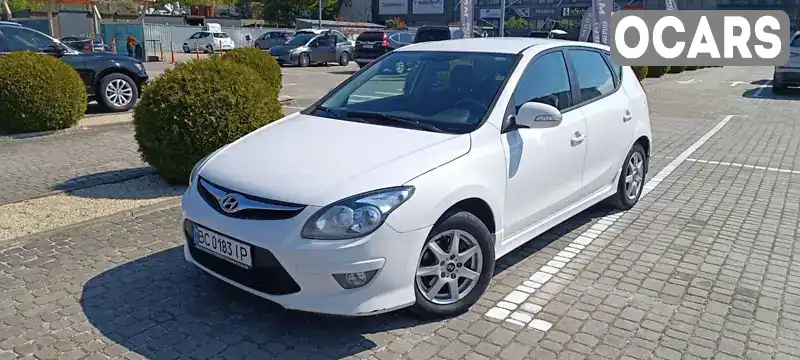 Хэтчбек Hyundai i30 2011 1.58 л. Ручная / Механика обл. Львовская, Львов - Фото 1/21