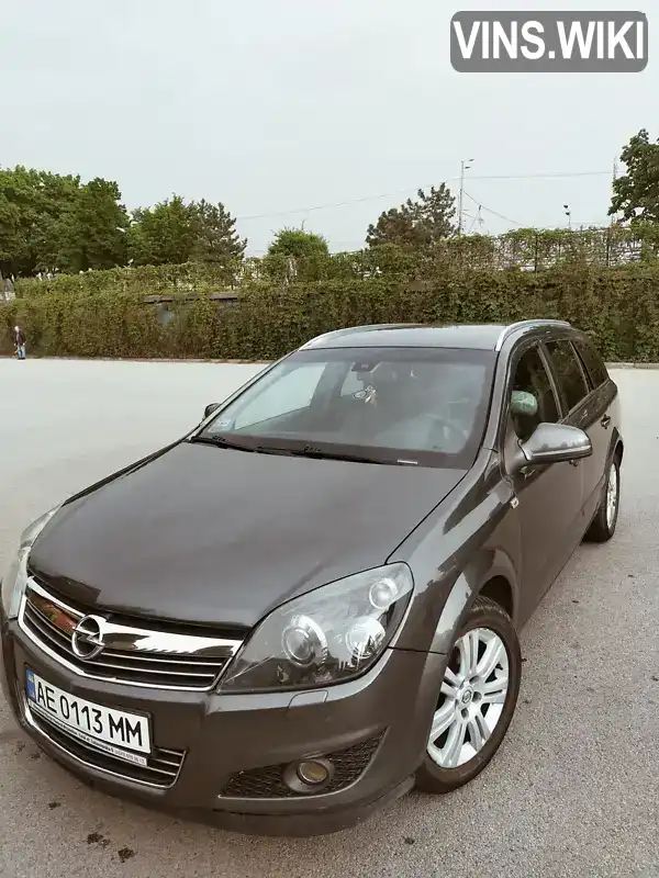 Універсал Opel Astra 2009 1.6 л. Ручна / Механіка обл. Дніпропетровська, Дніпро (Дніпропетровськ) - Фото 1/11