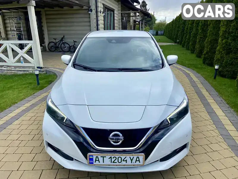 SJNFAAZE1U0026168 Nissan Leaf 2018 Хетчбек  Фото 2