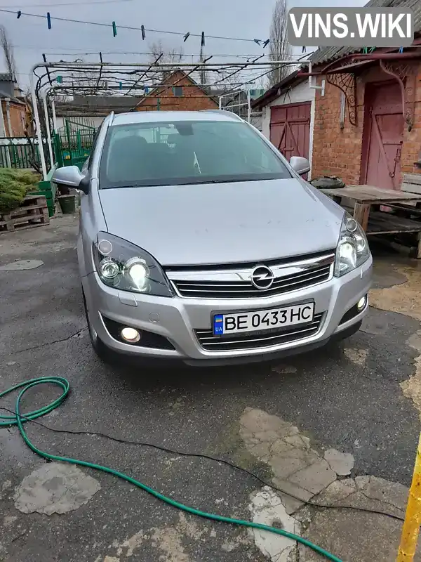 Універсал Opel Astra 2009 1.69 л. Ручна / Механіка обл. Миколаївська, Первомайськ - Фото 1/20