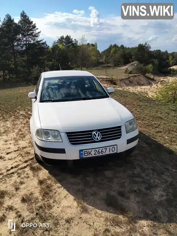 Седан Volkswagen Passat 2002 1.9 л. Автомат обл. Рівненська, Зарічне - Фото 1/13