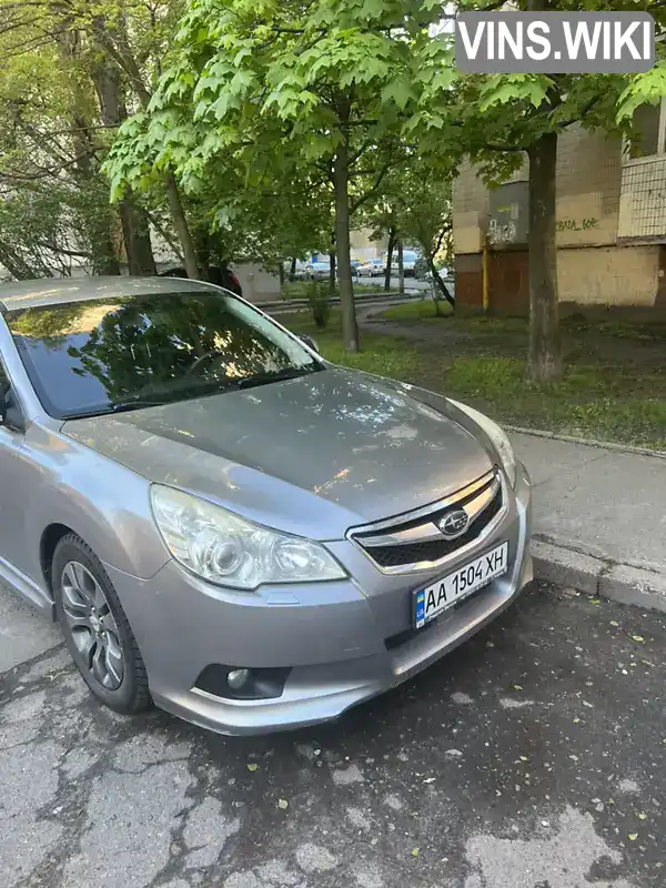 Седан Subaru Legacy 2010 1.99 л. Вариатор обл. Киевская, Киев - Фото 1/12