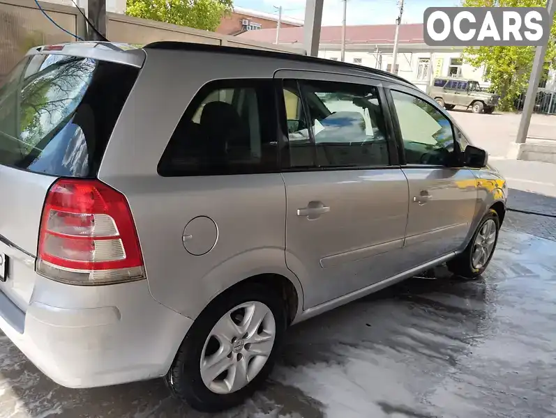 W0L0AHM75D2000353 Opel Zafira 2012 Минивэн 1.8 л. Фото 4