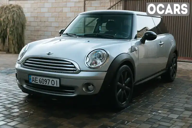 Хэтчбек MINI Hatch 2008 null_content л. Ручная / Механика обл. Днепропетровская, Днепр (Днепропетровск) - Фото 1/13