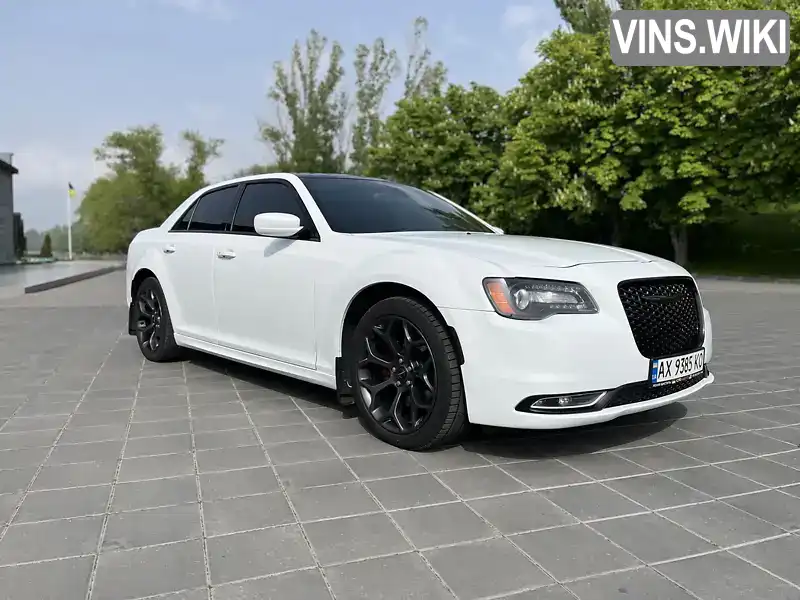 Седан Chrysler 300 2016 5.7 л. Автомат обл. Полтавська, Кременчук - Фото 1/21