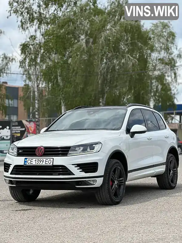 Позашляховик / Кросовер Volkswagen Touareg 2015 3 л. обл. Чернівецька, Чернівці - Фото 1/18