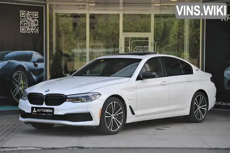 Седан BMW 5 Series 2018 2 л. Автомат обл. Харківська, Харків - Фото 1/21