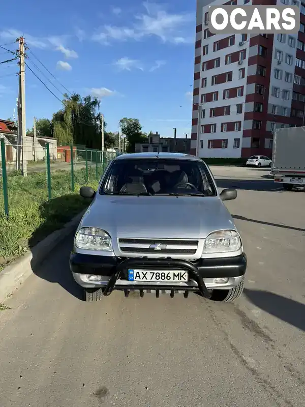 Позашляховик / Кросовер Chevrolet Niva 2006 1.69 л. Ручна / Механіка обл. Харківська, Харків - Фото 1/8