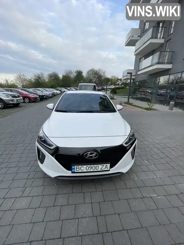 Хетчбек Hyundai Ioniq 2018 null_content л. Автомат обл. Львівська, Львів - Фото 1/18