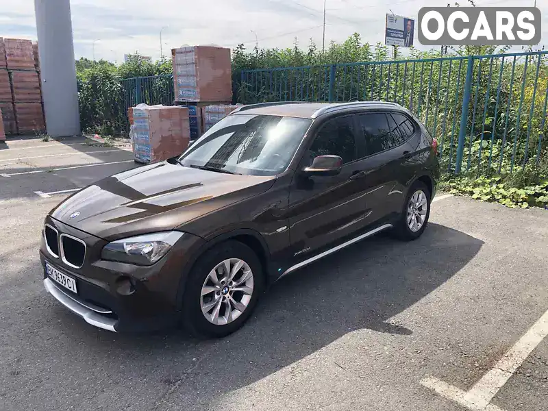 Позашляховик / Кросовер BMW X1 2011 2 л. Автомат обл. Закарпатська, Ужгород - Фото 1/22