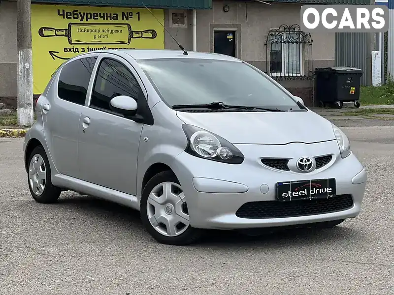 Хетчбек Toyota Aygo 2008 1 л. Автомат обл. Миколаївська, Миколаїв - Фото 1/12