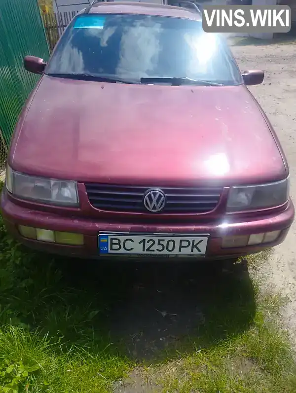 Універсал Volkswagen Passat 1995 null_content л. Ручна / Механіка обл. Львівська, Новояворівськ - Фото 1/9