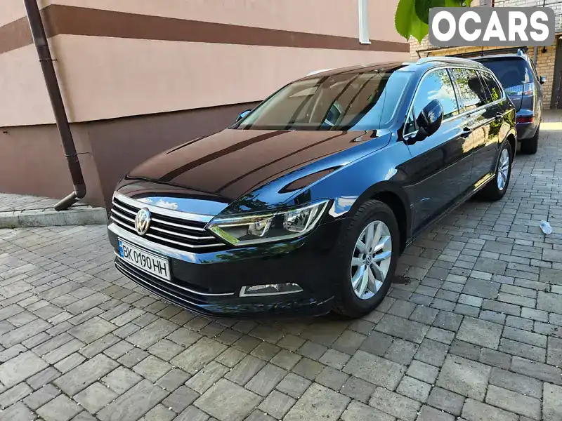 Універсал Volkswagen Passat 2017 1.6 л. Автомат обл. Рівненська, Рівне - Фото 1/16