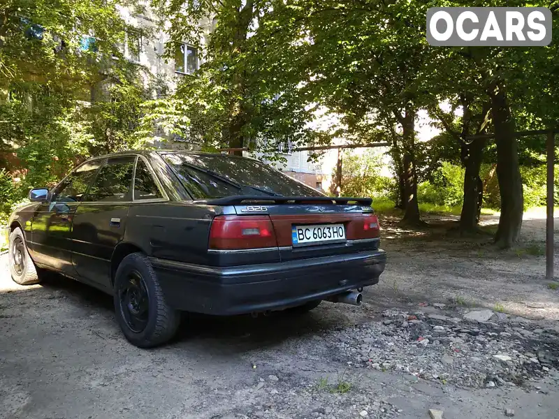 Хетчбек Mazda 626 1988 2 л. Ручна / Механіка обл. Київська, Київ - Фото 1/21