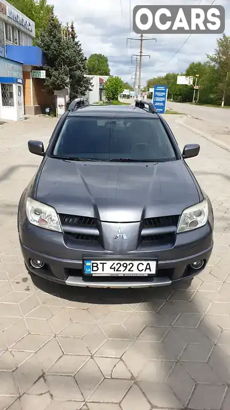 Внедорожник / Кроссовер Mitsubishi Outlander 2008 2 л. Ручная / Механика обл. Херсонская, Херсон - Фото 1/17