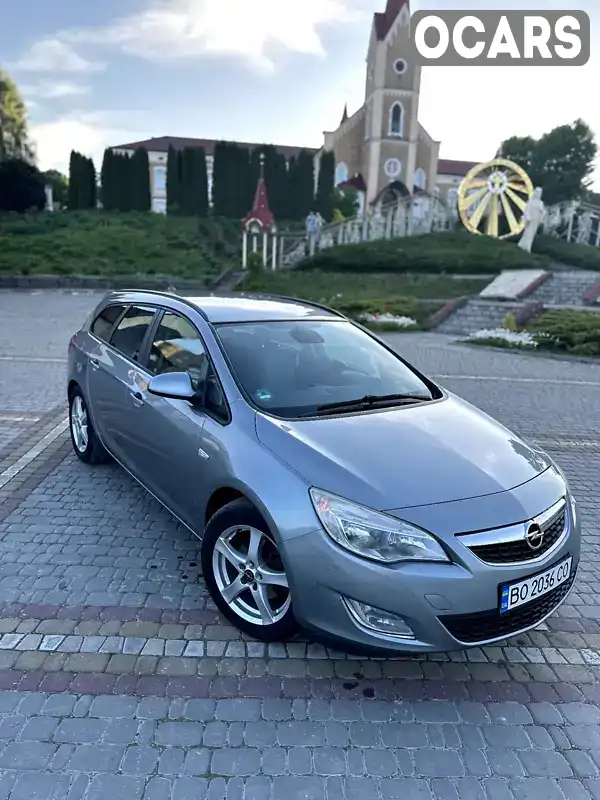 W0LPD8EG5B8086528 Opel Astra 2011 Универсал 1.7 л. Фото 1