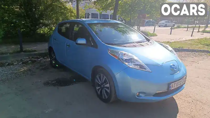 1N4AZ0CP3FC319425 Nissan Leaf 2015 Хетчбек  Фото 2