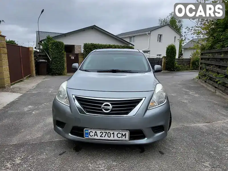 Седан Nissan Versa 2014 1.6 л. Вариатор обл. Киевская, Киев - Фото 1/10