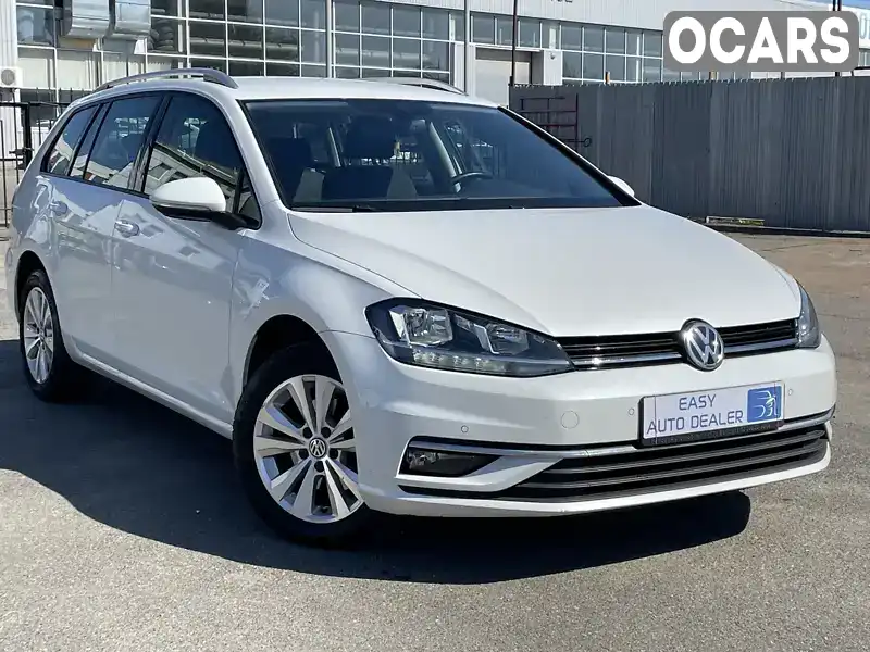 WVWZZZAUZJP531071 Volkswagen Golf 2017 Універсал 1.6 л. Фото 2