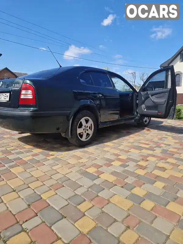 TMBSL41UX38685736 Skoda Octavia 2002 Ліфтбек 1.78 л. Фото 1