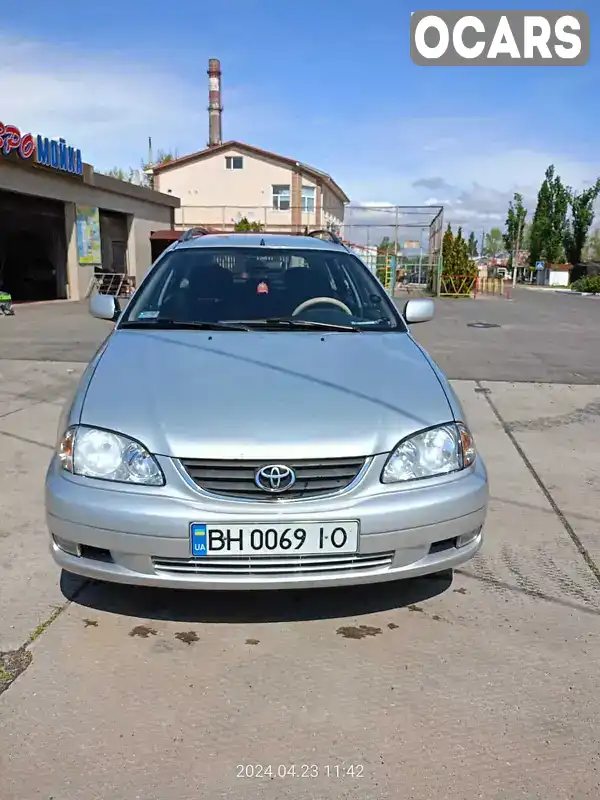 Універсал Toyota Avensis 2002 2 л. Ручна / Механіка обл. Одеська, Білгород-Дністровський - Фото 1/18