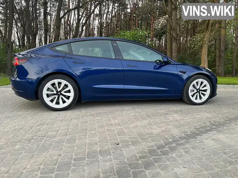 Седан Tesla Model 3 2022 null_content л. Автомат обл. Львівська, Львів - Фото 1/17