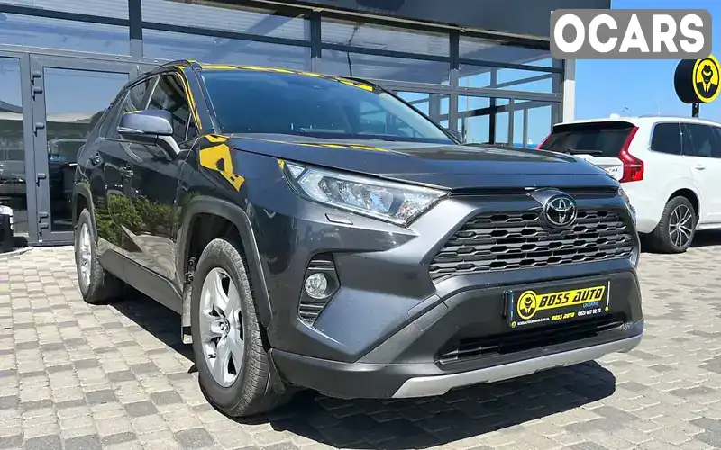 Позашляховик / Кросовер Toyota RAV4 2021 1.99 л. Автомат обл. Закарпатська, Мукачево - Фото 1/20