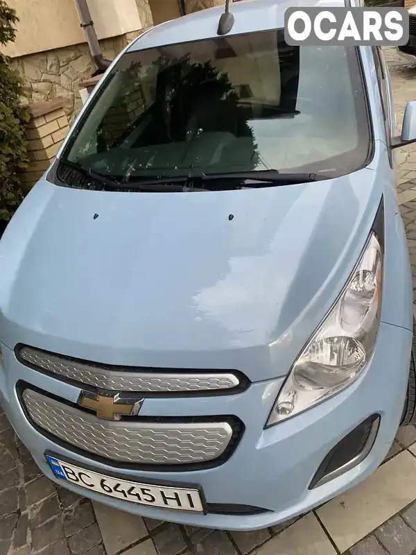 Хетчбек Chevrolet Spark 2016 null_content л. Автомат обл. Львівська, Львів - Фото 1/3