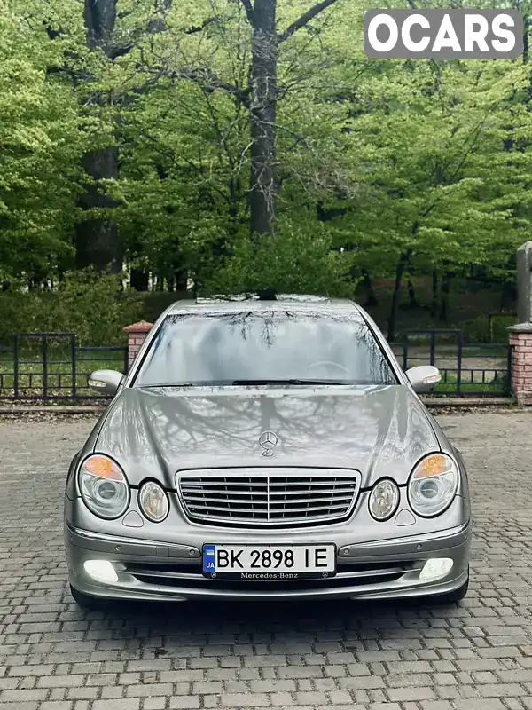 Седан Mercedes-Benz E-Class 2004 2.7 л. Автомат обл. Рівненська, Володимирець - Фото 1/17