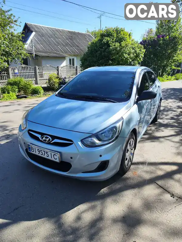 Седан Hyundai Accent 2013 1.4 л. Автомат обл. Полтавська, Полтава - Фото 1/21