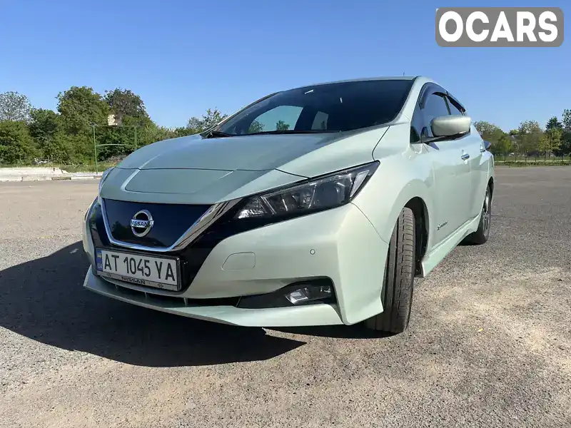 SJNFAAZE1U0012658 Nissan Leaf 2018 Хетчбек  Фото 2